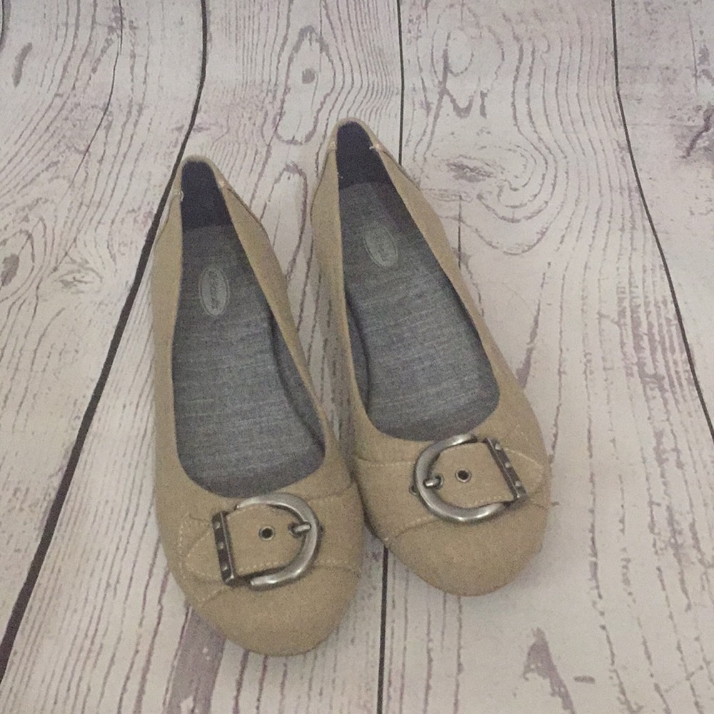 Dr. Scholl’s Flats